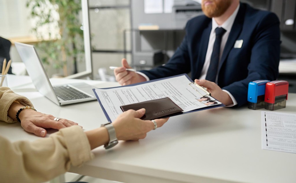 Job offer visa 1024x791